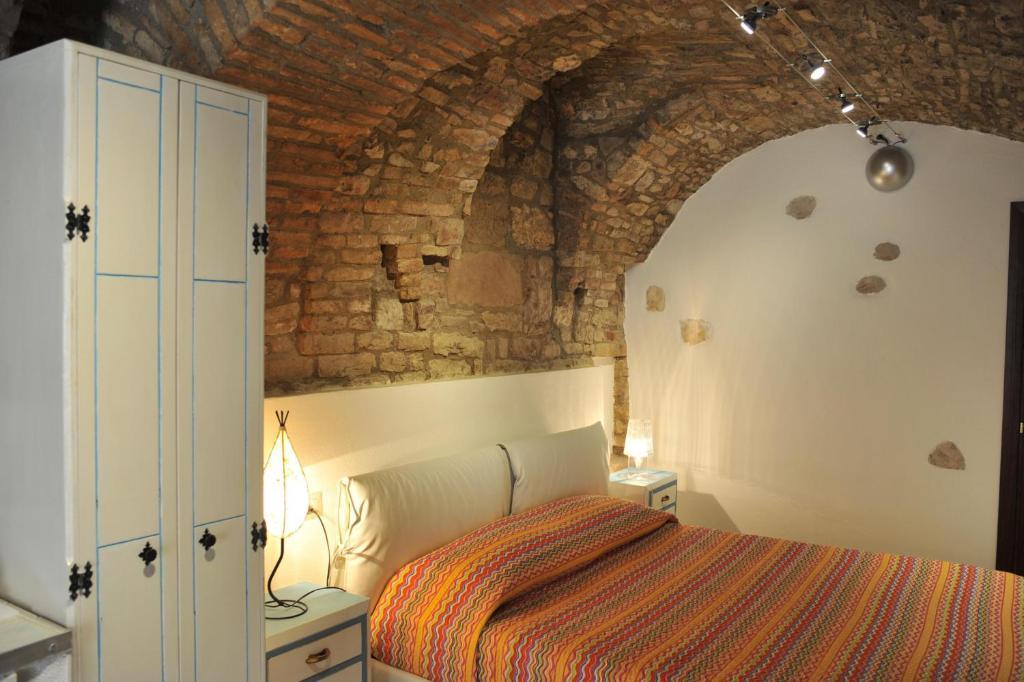 Bed and Breakfast Vico Del Poeta Assisi Zimmer foto